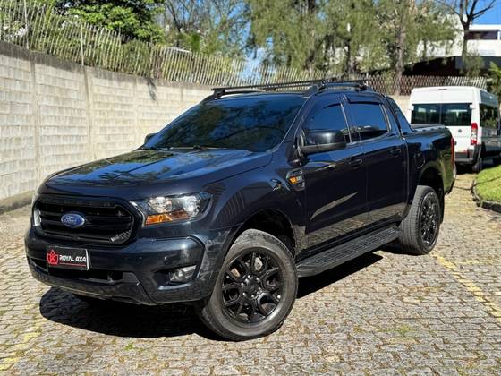 FORD RANGER 2.2 BLACK 4X2 CD 16V DIESEL 4P AUTOMÁTICO FORD RANGER 2.2 BLACK 4X2 CD 16V DIESEL 4P AUTOMÁTICO